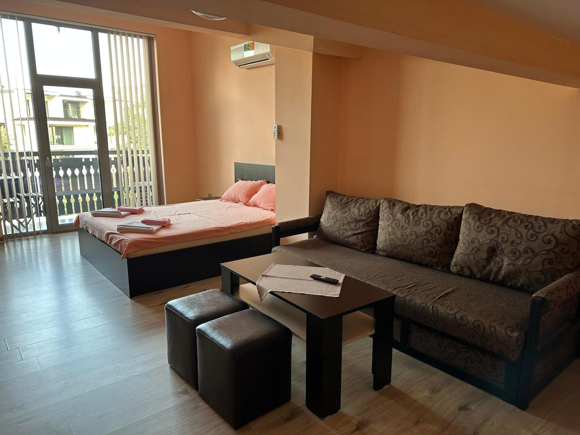 Guest House Dinevi Saparewa Banja Zewnętrze zdjęcie