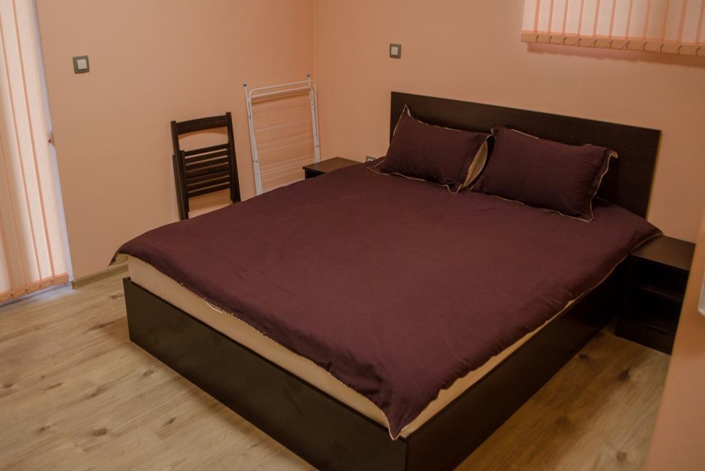 Guest House Dinevi Saparewa Banja Zewnętrze zdjęcie